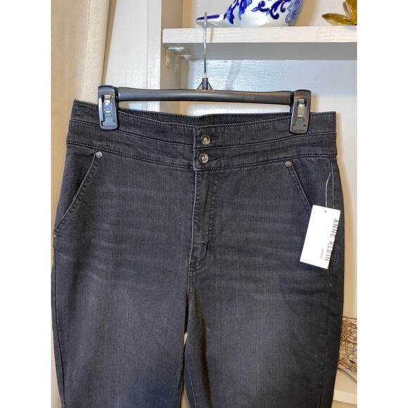 NWT $79.50 Anne Klein Jeans Slim Boot Cut size 8 Black Wash Jeans w/Stretch - Picture 3 of 12